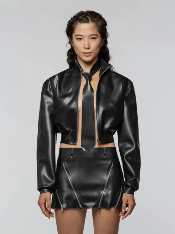 Latex A low-waist miniskirt.